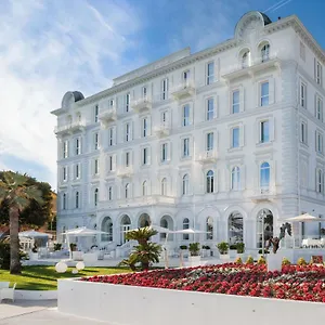 miramare-continental-palace.hotelitalianriviera.com/